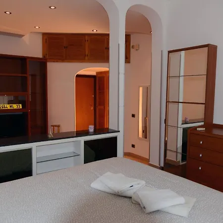 A Casa Di Raphael Apartmán *